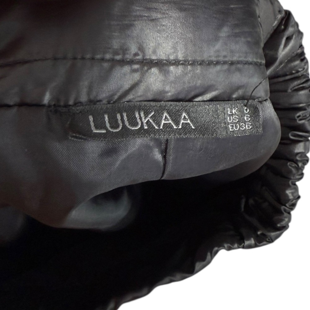 LUUKAA Black Quilted Puffer Midi Skirt Sz 6 Drawstring Hem Elastic Waist Pockets - Picture 4 of 8